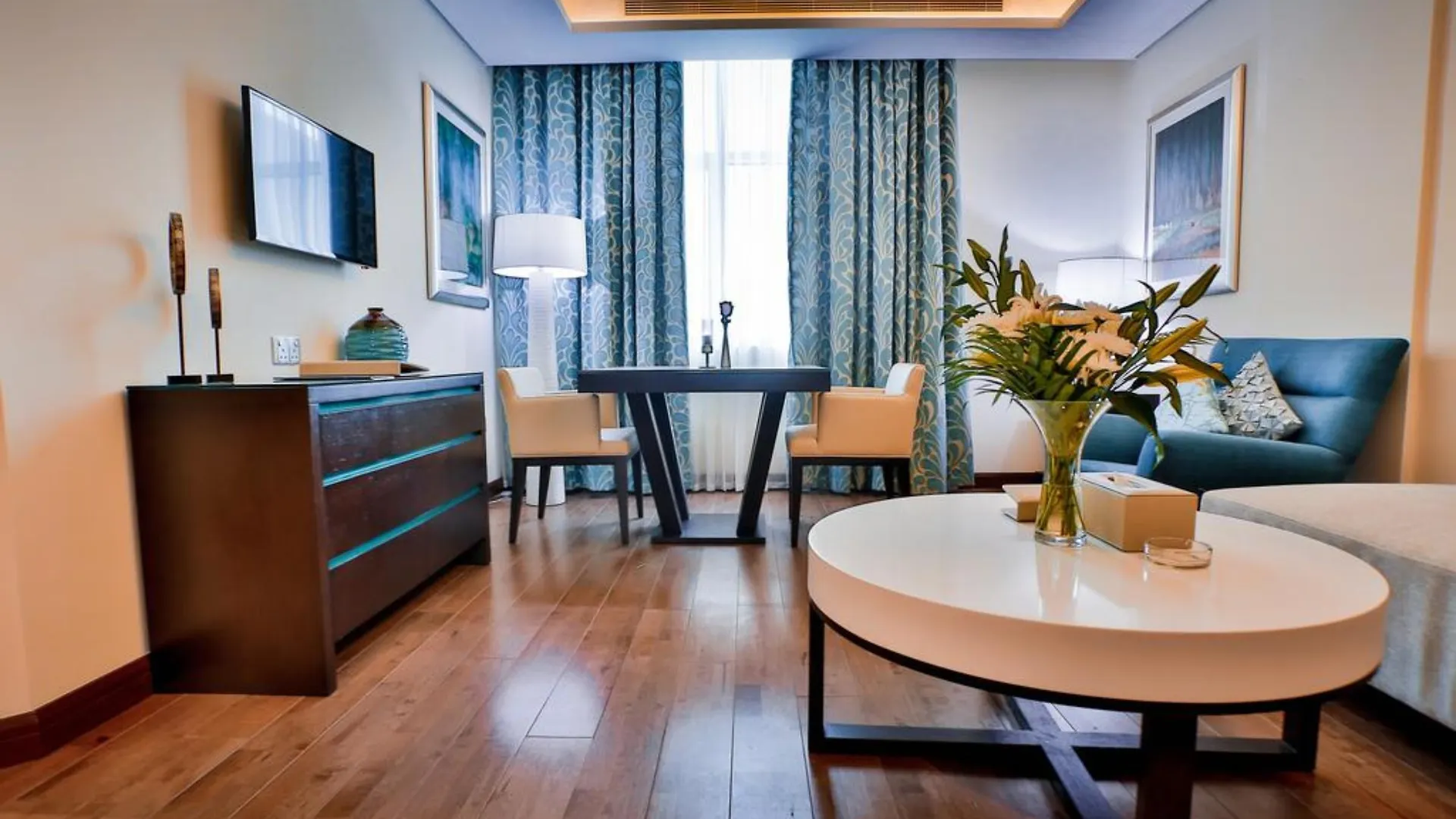 Signature Hotel Al Barsha Dubai
